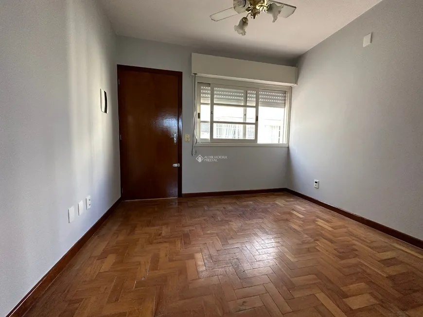 Foto 1 de Apartamento com 2 Quartos à venda, 48m² em Jardim Botânico, Porto Alegre