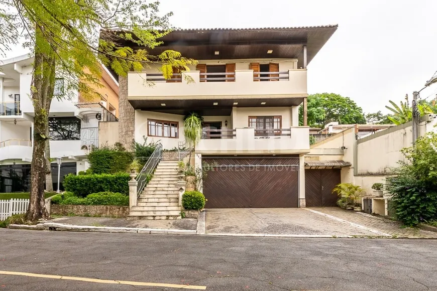 Foto 1 de Casa de Condomínio com 5 Quartos à venda, 450m² em Vila Tramontano, São Paulo