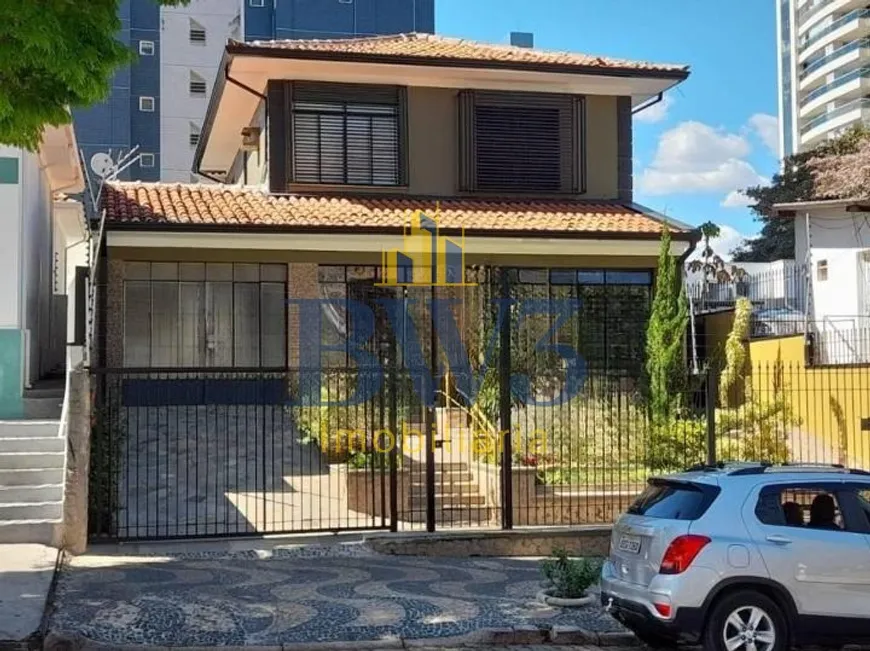 Foto 1 de Sobrado com 4 Quartos para alugar, 242m² em Vila Itapura, Campinas