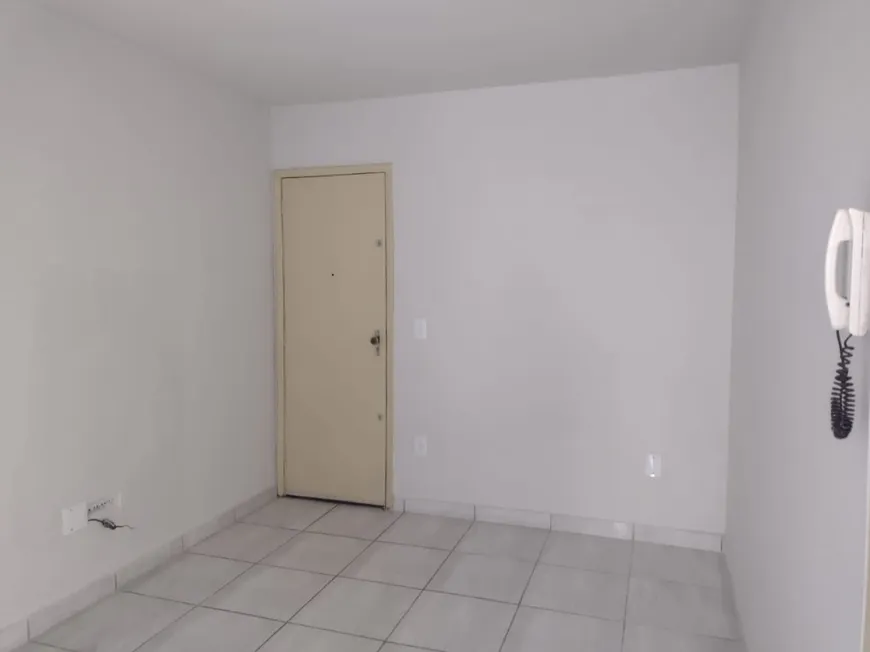 Foto 1 de Apartamento com 2 Quartos à venda, 44m² em Centro, Contagem