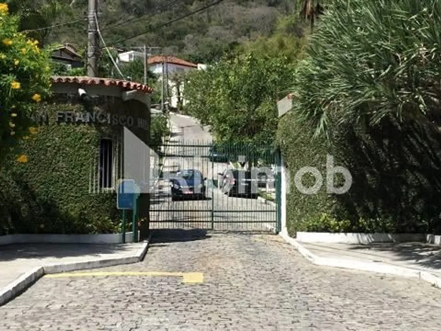 Foto 1 de Casa de Condomínio com 5 Quartos à venda, 316m² em São Francisco, Niterói