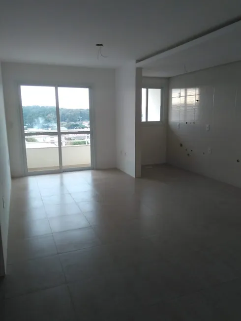 Foto 1 de Apartamento com 2 Quartos à venda, 67m² em Nossa Senhora de Fátima, Caxias do Sul