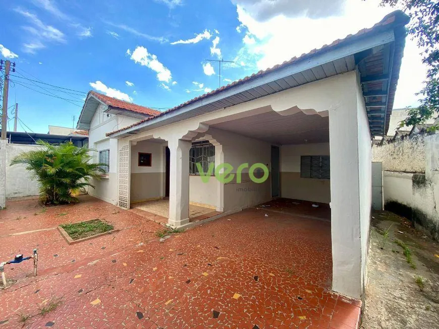 Foto 1 de Casa com 2 Quartos à venda, 116m² em Cechino, Americana