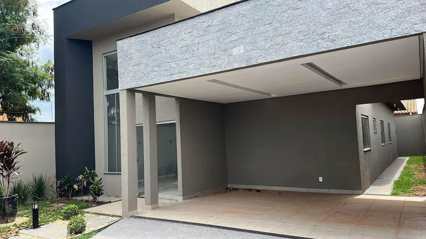 Foto 1 de Casa com 2 Quartos à venda, 165m² em Fazenda, Itajaí