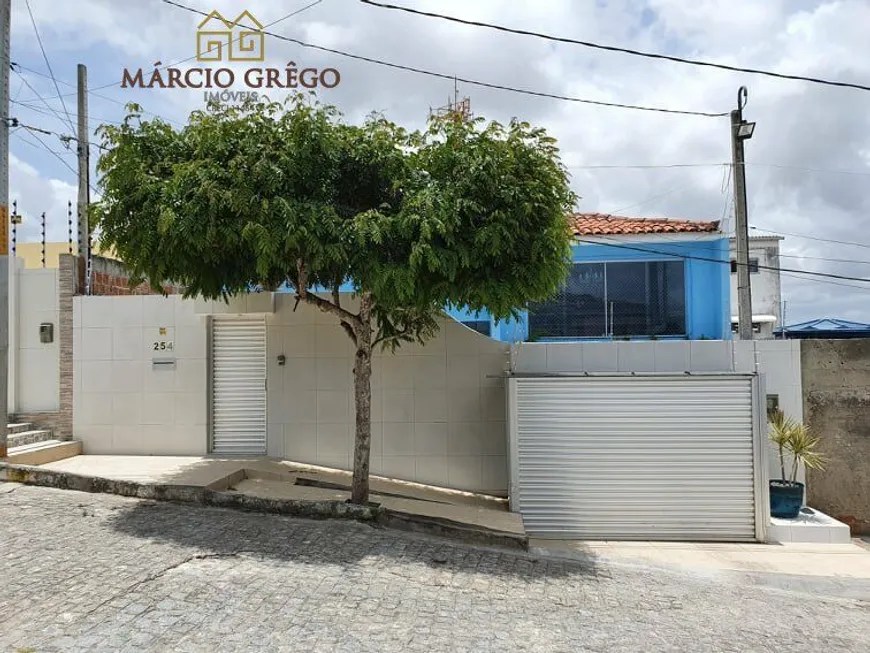 Foto 1 de Casa com 4 Quartos à venda, 300m² em Indianopolis, Caruaru