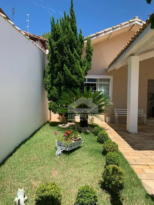 Foto 1 de Casa com 3 Quartos à venda, 161m² em Portal das Colinas, Guaratinguetá
