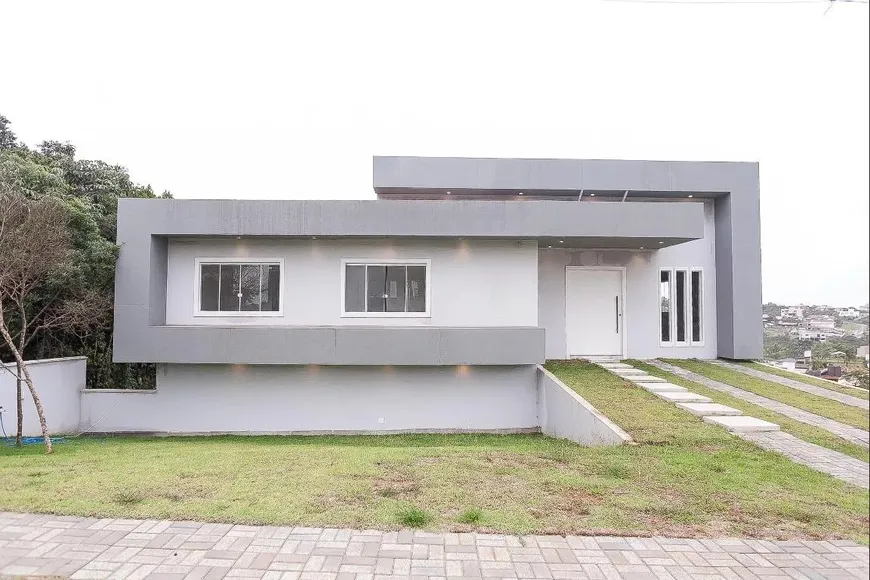 Foto 1 de Casa de Condomínio com 3 Quartos à venda, 200m² em Balneario Água Limpa, Nova Lima