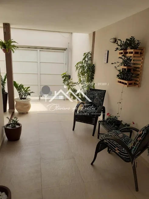 Foto 1 de Casa com 3 Quartos à venda, 200m² em Jardim Messina, Jundiaí