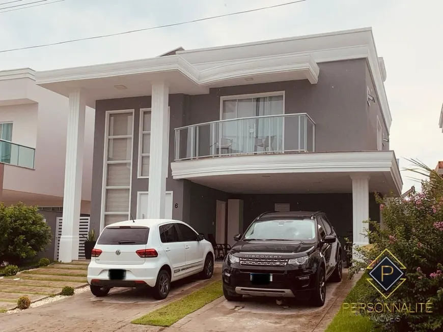 Foto 1 de Casa com 4 Quartos à venda, 250m² em Santa Regina, Camboriú