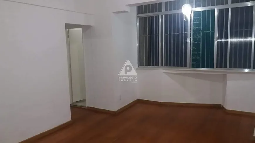 Foto 1 de Apartamento com 2 Quartos à venda, 70m² em Copacabana, Rio de Janeiro