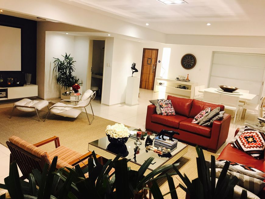 Foto 1 de Apartamento com 3 Quartos para alugar, 230m² em Barra, Salvador