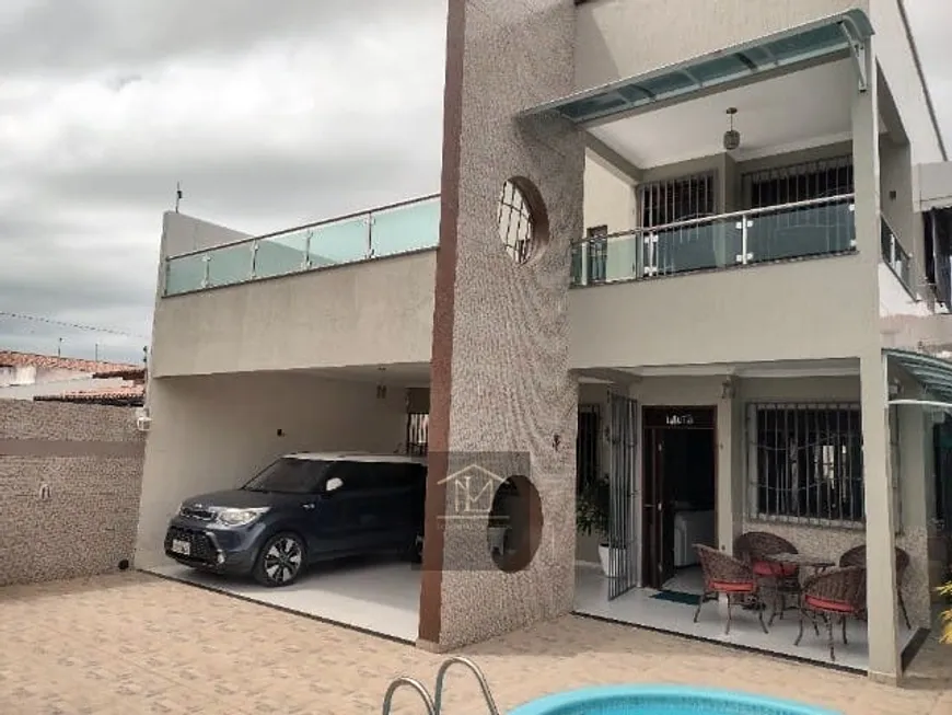 Foto 1 de Sobrado com 4 Quartos à venda, 217m² em Nova Parnamirim, Parnamirim