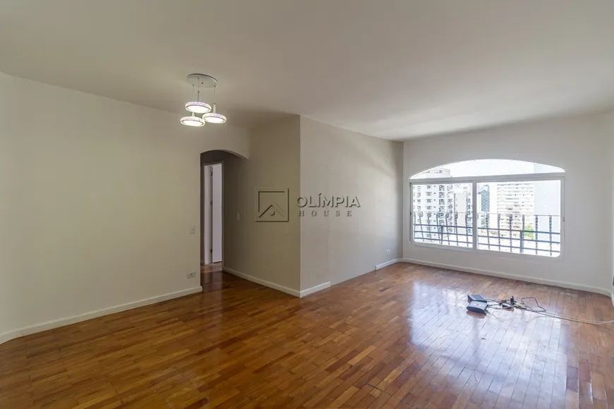 Foto 1 de Apartamento com 3 Quartos para alugar, 146m² em Jardim Paulista, São Paulo