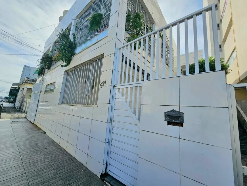 Foto 1 de Casa com 2 Quartos para alugar, 80m² em São José, Aracaju