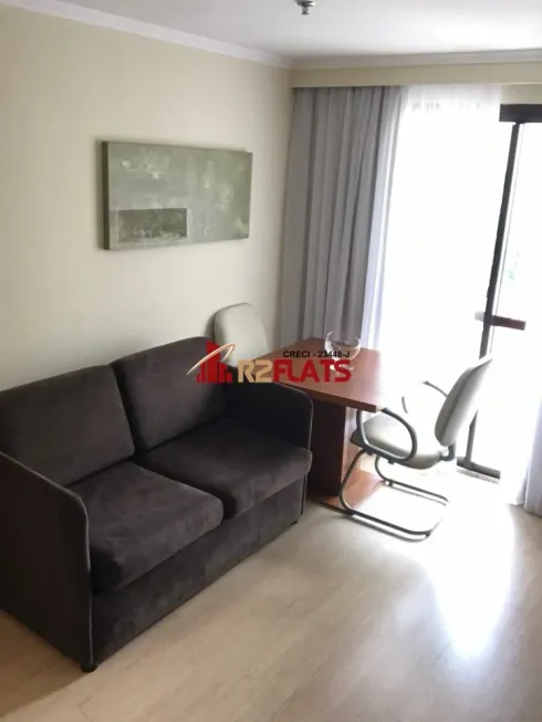 Foto 1 de Flat com 2 Quartos à venda, 52m² em Vila Olímpia, São Paulo