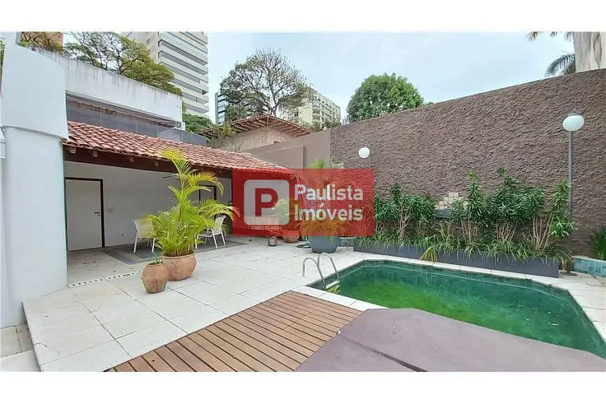 Foto 1 de Casa com 3 Quartos para alugar, 320m² em Vila Nova Conceição, São Paulo