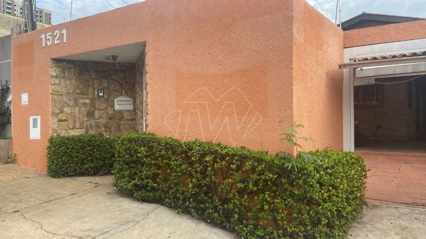 Foto 1 de Casa com 3 Quartos para venda ou aluguel, 333m² em Vila José Bonifácio, Araraquara