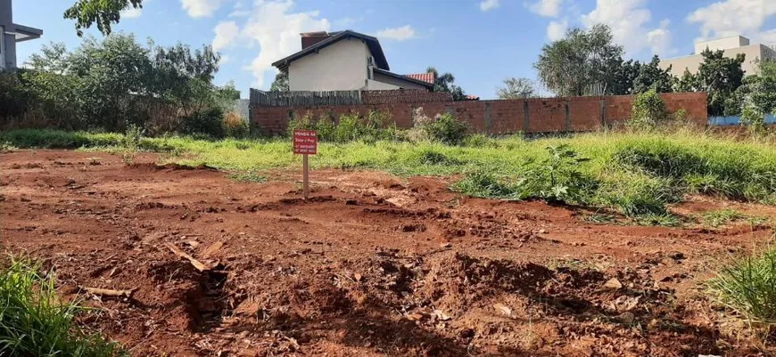 Foto 1 de Lote/Terreno à venda, 372m² em Vila Marli, Campo Grande