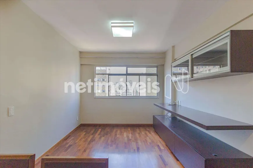 Foto 1 de Apartamento com 3 Quartos para alugar, 90m² em Centro, Belo Horizonte