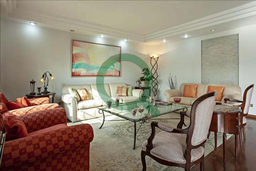 Foto 1 de Apartamento com 4 Quartos à venda, 330m² em Higienópolis, São Paulo