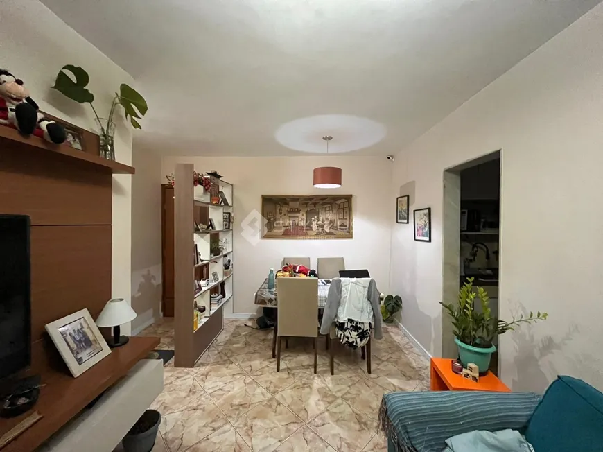 Foto 1 de Apartamento com 3 Quartos à venda, 62m² em Cordovil, Rio de Janeiro