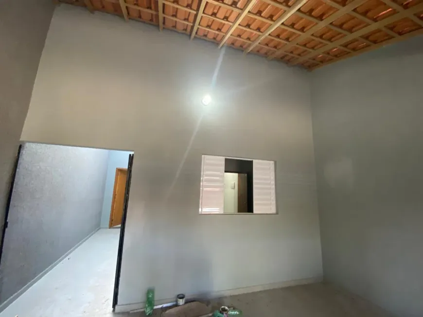 Foto 1 de Casa com 2 Quartos para alugar, 70m² em Residencial Sol Nascente, São José dos Campos