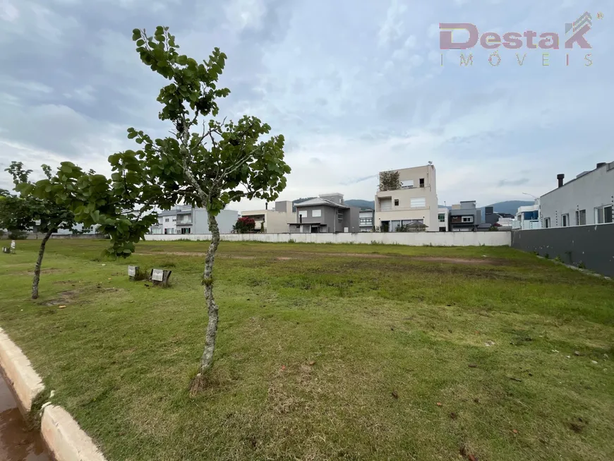 Foto 1 de Lote/Terreno à venda, 360m² em Deltaville, Biguaçu