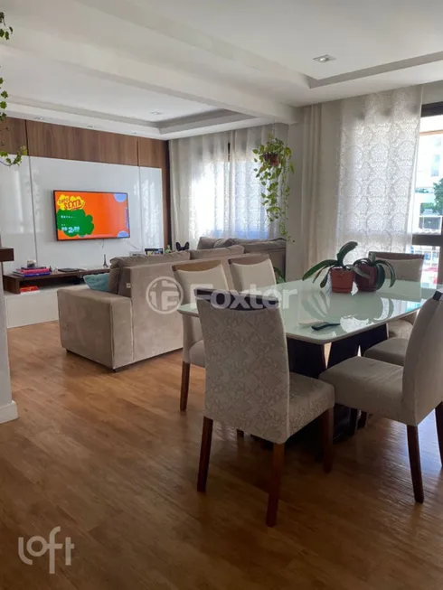 Foto 1 de Apartamento com 3 Quartos à venda, 81m² em Passo da Areia, Porto Alegre