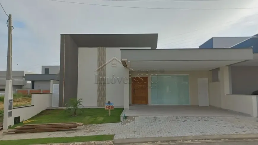 Foto 1 de Casa de Condomínio com 3 Quartos à venda, 170m² em Loteamento Floresta, São José dos Campos