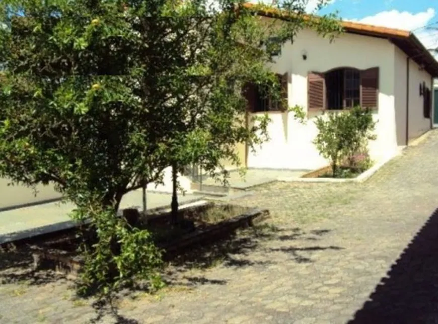 Foto 1 de Casa com 4 Quartos à venda, 970m² em Padre Eustáquio, Belo Horizonte