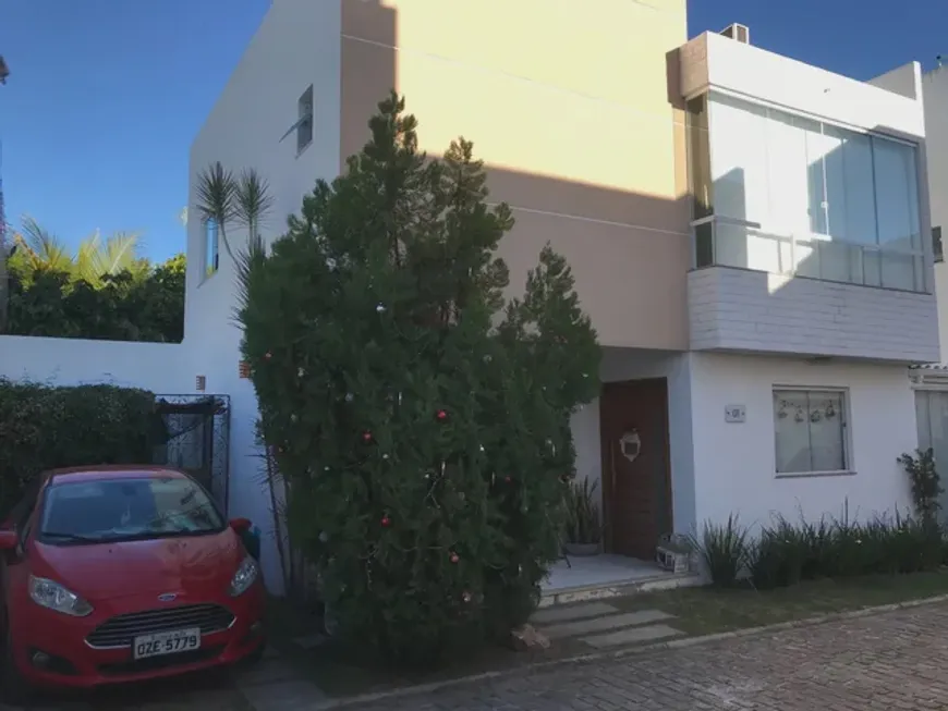 Foto 1 de Casa de Condomínio com 4 Quartos à venda, 147m² em Buraquinho, Lauro de Freitas