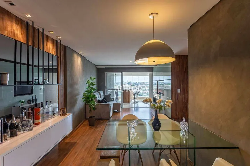 Foto 1 de Apartamento com 2 Quartos à venda, 117m² em Centro, Londrina