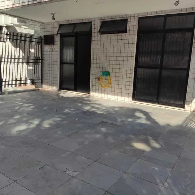 Foto 1 de Apartamento com 3 Quartos para alugar, 99m² em Jardim Guanabara, Rio de Janeiro