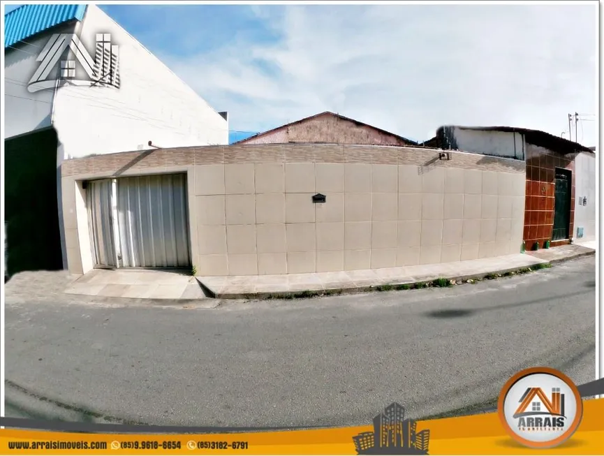 Foto 1 de Casa com 3 Quartos à venda, 90m² em Jóquei Clube, Fortaleza