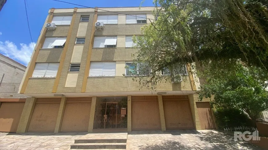 Foto 1 de Apartamento com 3 Quartos à venda, 88m² em Passo da Areia, Porto Alegre