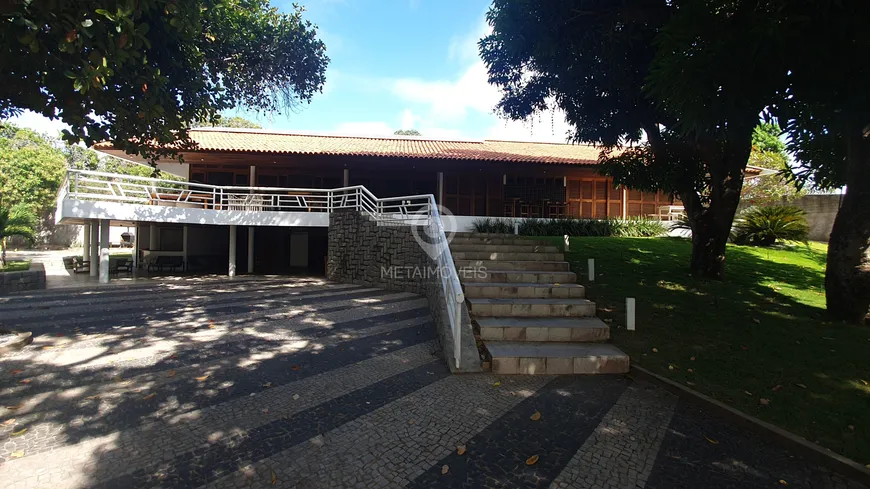 Foto 1 de Casa com 4 Quartos à venda, 450m² em Planalto, Teresina