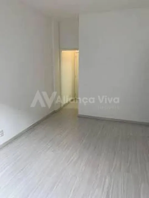 Foto 1 de Apartamento com 1 Quarto à venda, 50m² em Copacabana, Rio de Janeiro