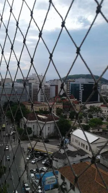 Foto 1 de Cobertura com 3 Quartos à venda, 130m² em Centro, Niterói