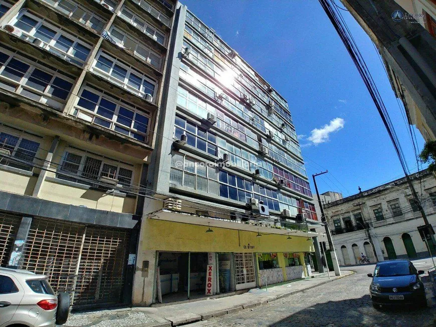Foto 1 de Sala Comercial para alugar, 27m² em Santo Antônio, Recife