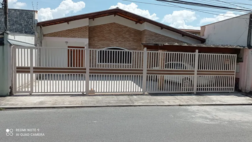 Foto 1 de Casa com 2 Quartos para venda ou aluguel, 200m² em Jardim Independência, Taubaté