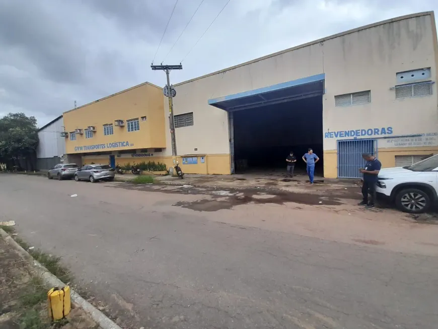 Foto 1 de Galpão/Depósito/Armazém para alugar, 1200m² em Esplanada dos Anicuns, Goiânia