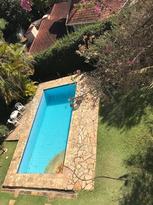 Foto 1 de Casa com 4 Quartos à venda, 430m² em Vila Diva, Carapicuíba