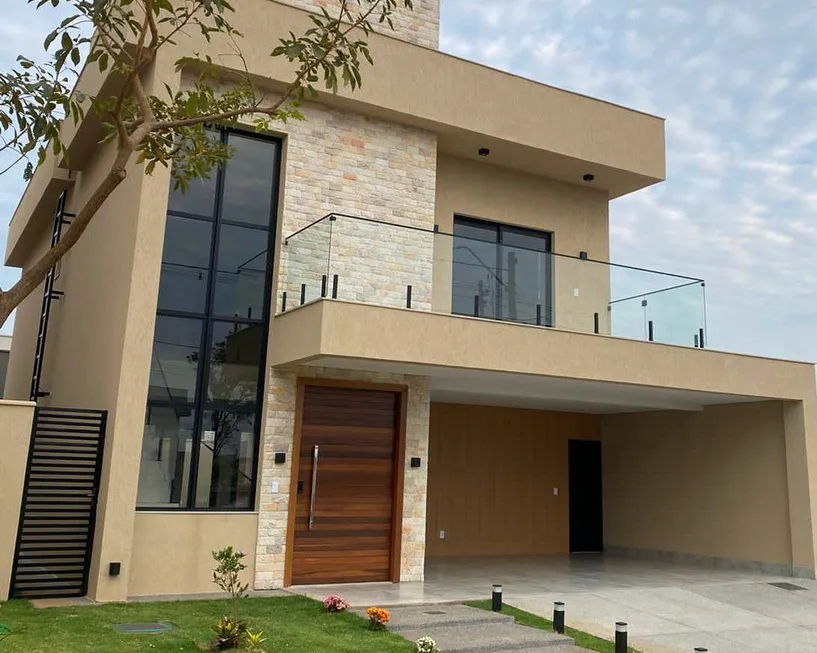 Foto 1 de Casa com 3 Quartos à venda, 229m² em Alphaville Flamboyant Residencial Araguaia, Goiânia