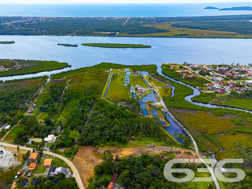 Foto 1 de Lote/Terreno à venda, 20000m² em Pinheiros, Balneário Barra do Sul