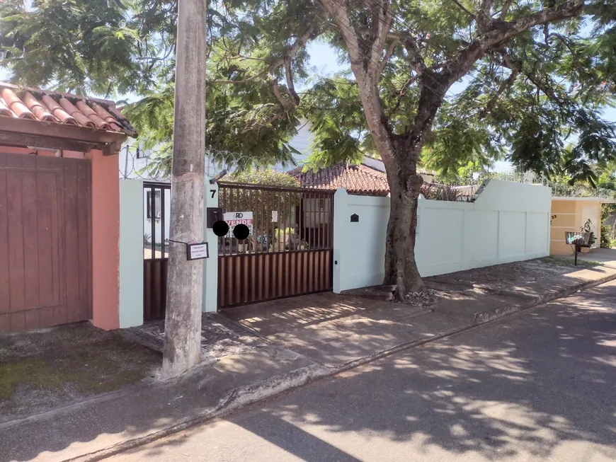 Foto 1 de Casa com 2 Quartos à venda, 85m² em Palmeiras, Cabo Frio