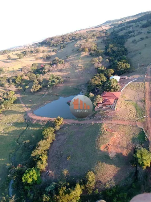 Foto 1 de Fazenda/Sítio com 1 Quarto à venda, 1016400m² em Zona Rural, Avelinópolis