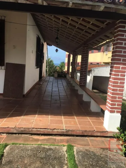 Foto 1 de Casa com 3 Quartos à venda, 1174m² em Itapuã, Salvador