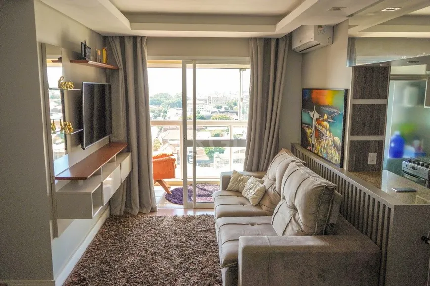 Foto 1 de Apartamento com 2 Quartos à venda, 63m² em São Geraldo, Porto Alegre