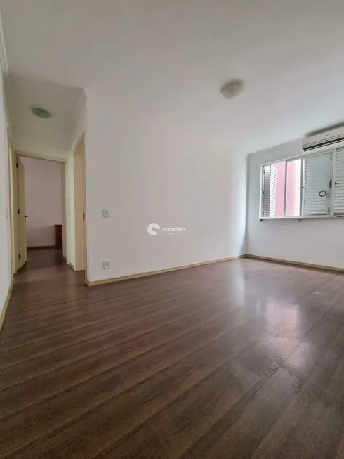 Foto 1 de Apartamento com 2 Quartos à venda, 64m² em Centro, Santa Maria