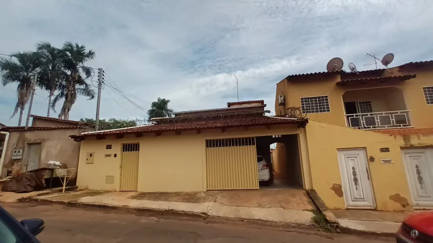 Foto 1 de Casa com 3 Quartos à venda, 188m² em Residencial Recanto do Bosque, Goiânia